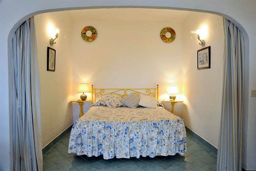 Hotel Punta Rossa 4*