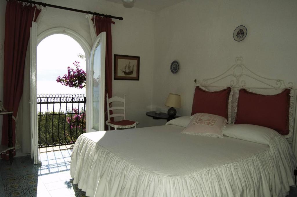 Punta Rossa Hotel